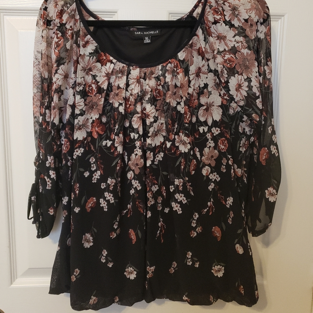 Sara Michelle Floral Blouse EUC